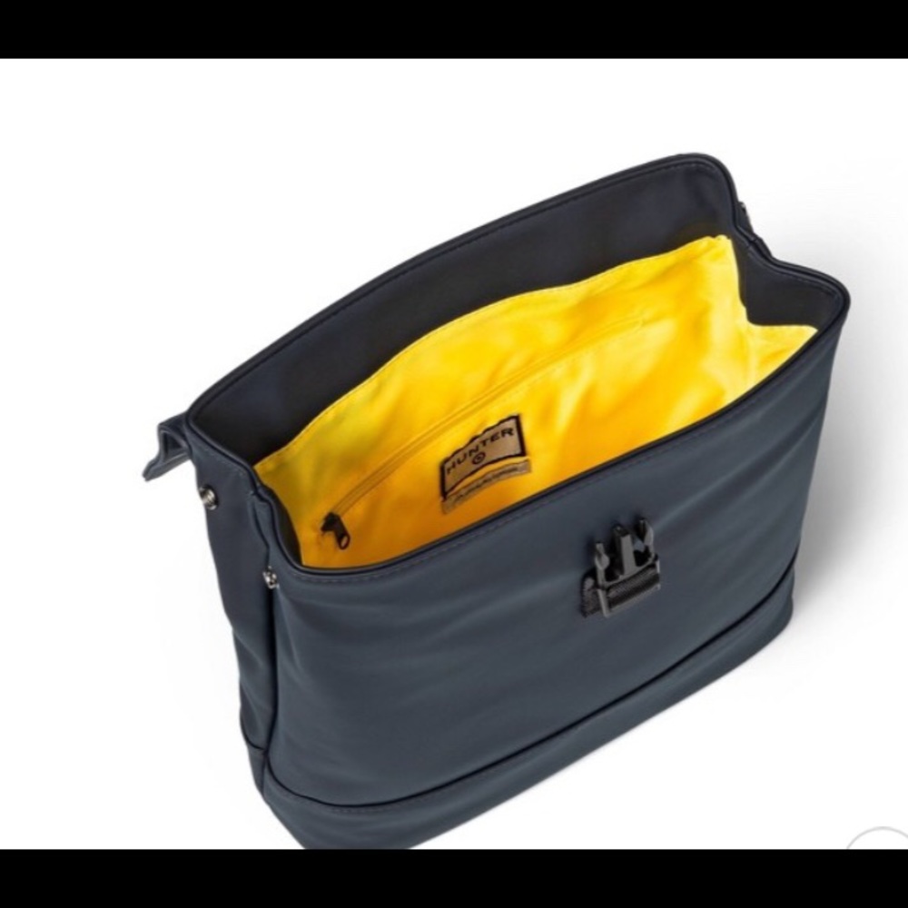 Medium Backpack - Hunter For Target Navy - image 3